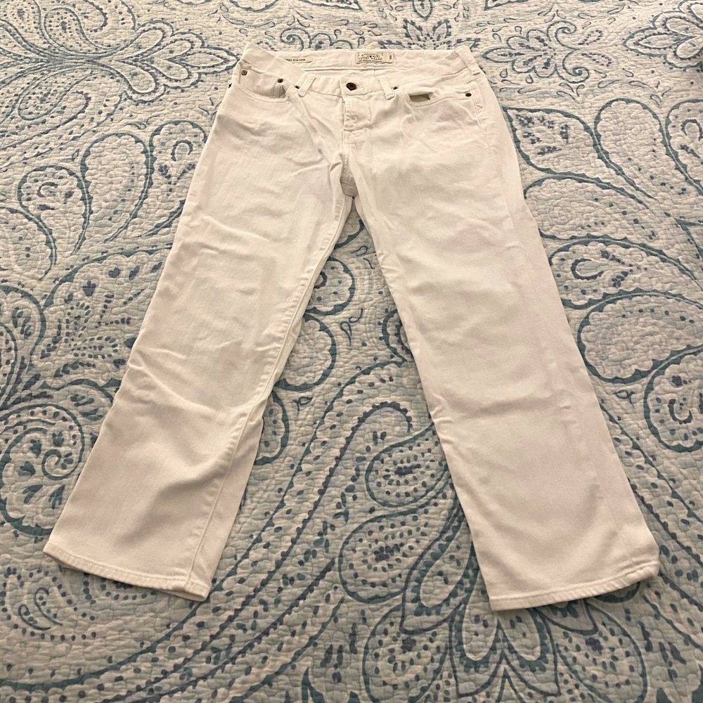 Lucky Sweet Jean Crop, size 8/29, white